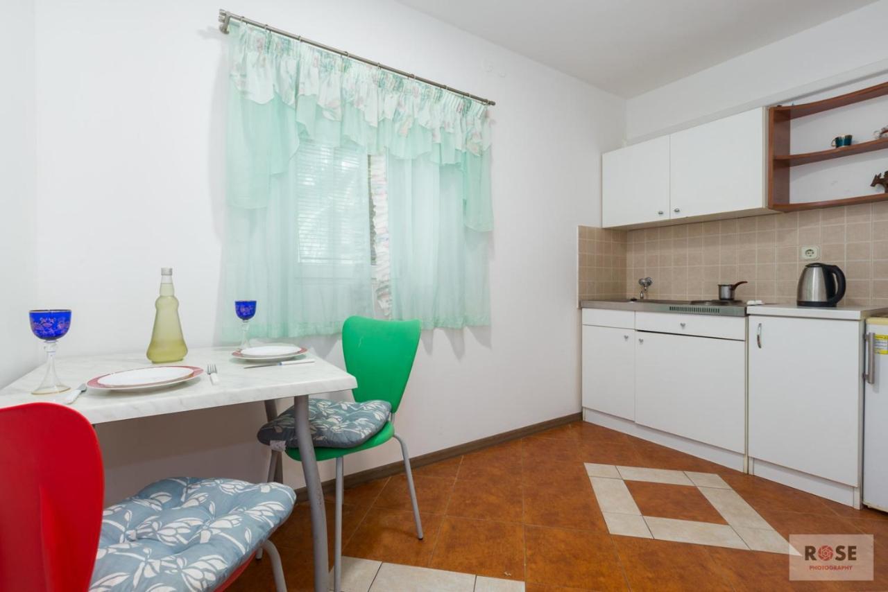 Apartment Laureta Porec Exterior photo